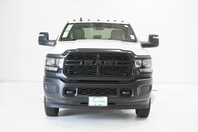 2024 RAM 3500 Tradesman Crew Cab 4x4 8 Box 2024 RAM 3500 Tradesman Crew Cab 4x4 8 Box