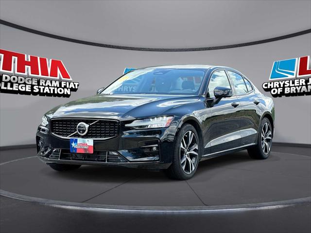 2025 Volvo S60 B5 Plus