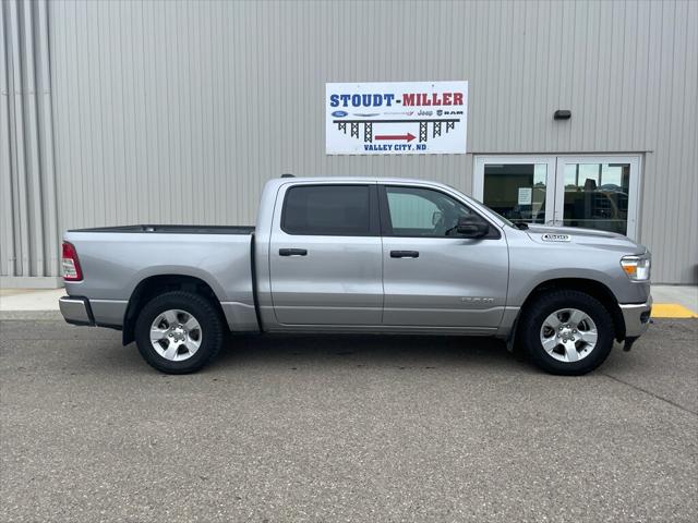 2024 RAM 1500 Big Horn Crew Cab 4x4 57 Box 2024 RAM 1500 Big Horn Crew Cab 4x4 57 Box