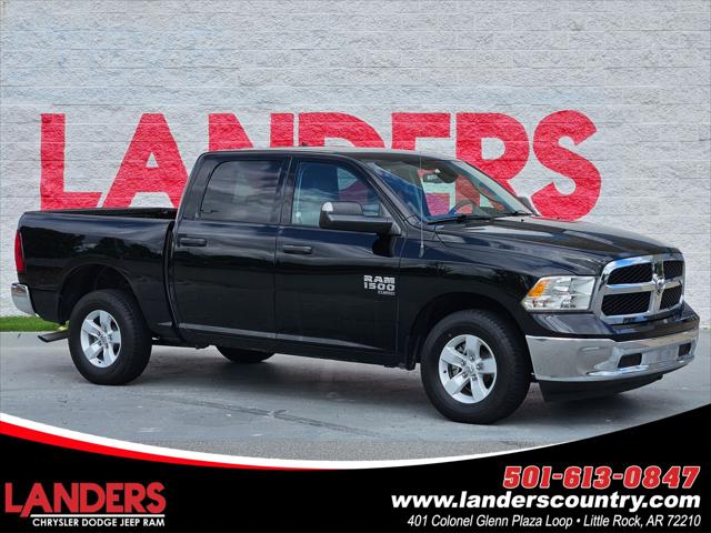 2023 RAM 1500 Classic SLT Crew Cab 4x4 57 Box