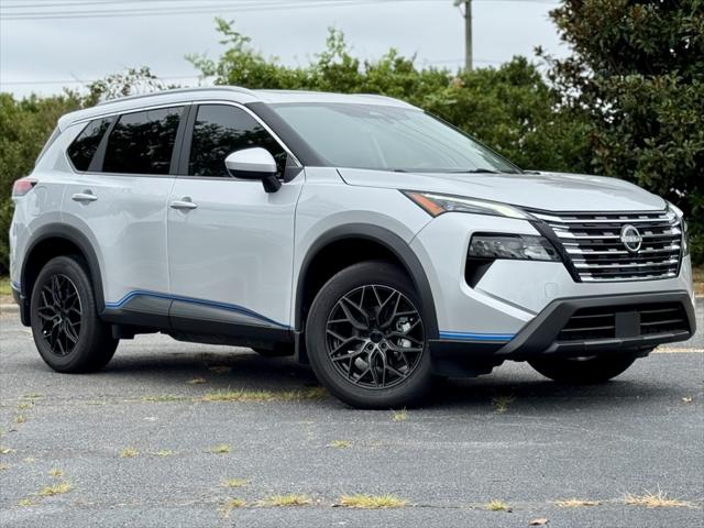 2024 Nissan Rogue SV FWD