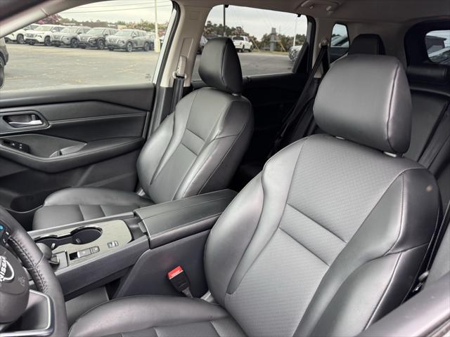2024 Nissan Rogue SV FWD
