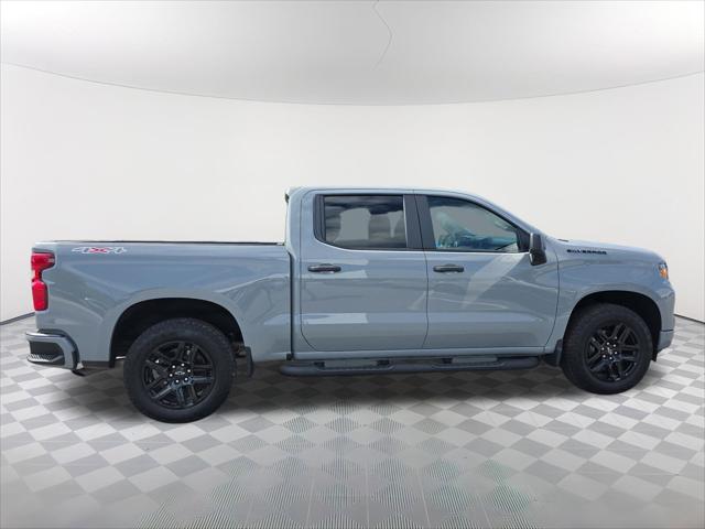 2024 Chevrolet Silverado 1500 4WD Crew Cab Short Bed Custom