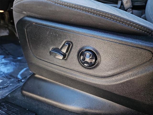 2021 RAM 1500 Lone Star Crew Cab 4x2 57 Box