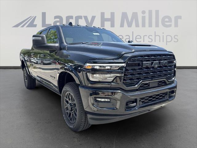 2025 RAM Ram 3500 RAM 3500 LIMITED MEGA CAB 4X4 64 BOX