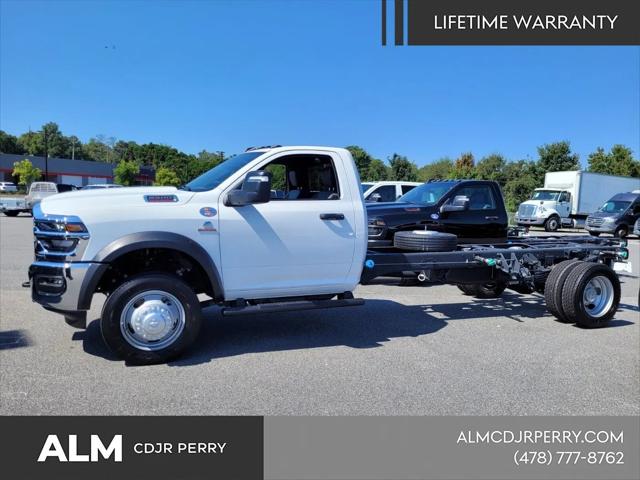 2025 Ram 5500 Tradesman/Big Horn