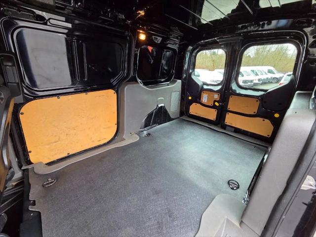 2022 Ford Transit Connect XL Cargo Van