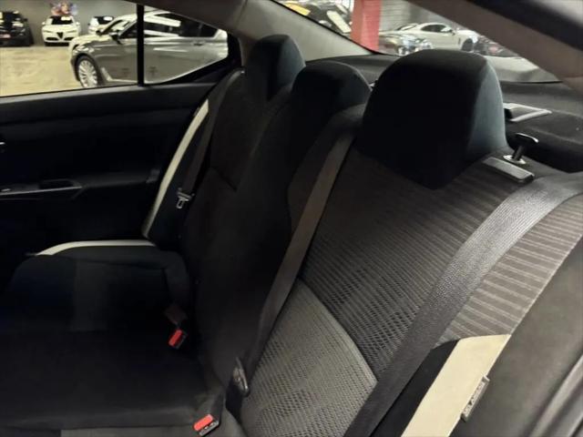2021 Nissan Versa SV Xtronic CVT