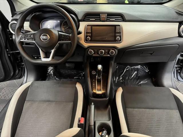 2021 Nissan Versa SV Xtronic CVT