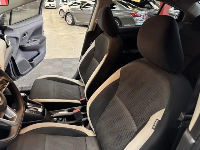 2021 Nissan Versa SV Xtronic CVT