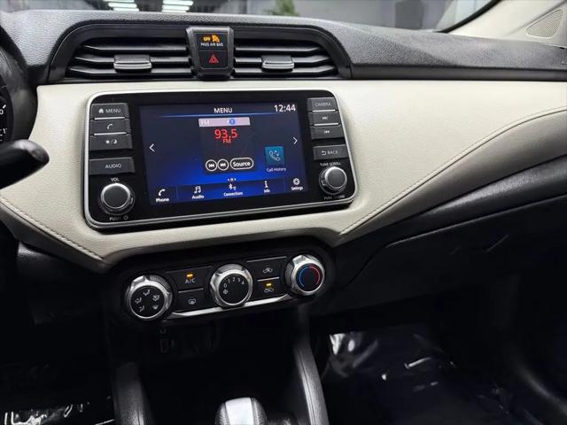 2021 Nissan Versa SV Xtronic CVT