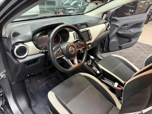 2021 Nissan Versa SV Xtronic CVT