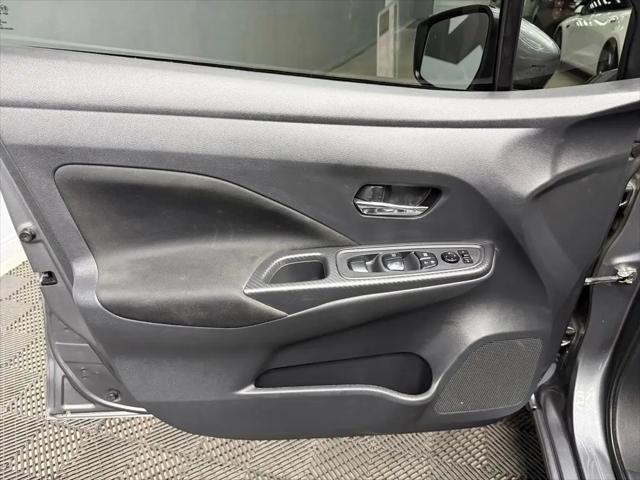 2021 Nissan Versa SV Xtronic CVT