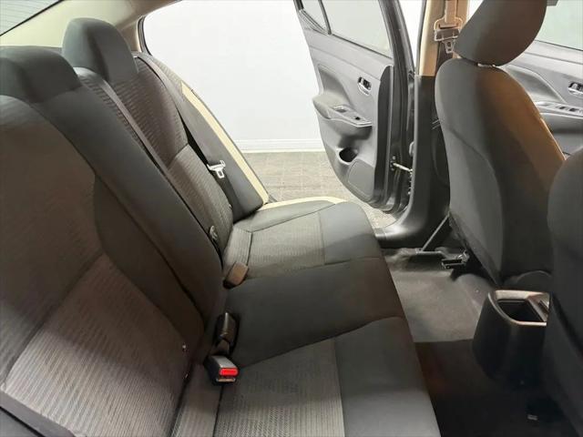 2021 Nissan Versa SV Xtronic CVT