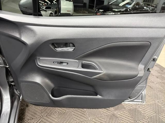 2021 Nissan Versa SV Xtronic CVT