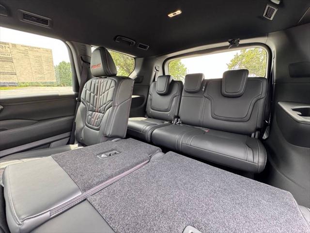 2025 Nissan Armada PRO-4X 4WD