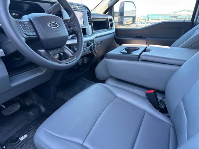 2024 Ford 600 XL