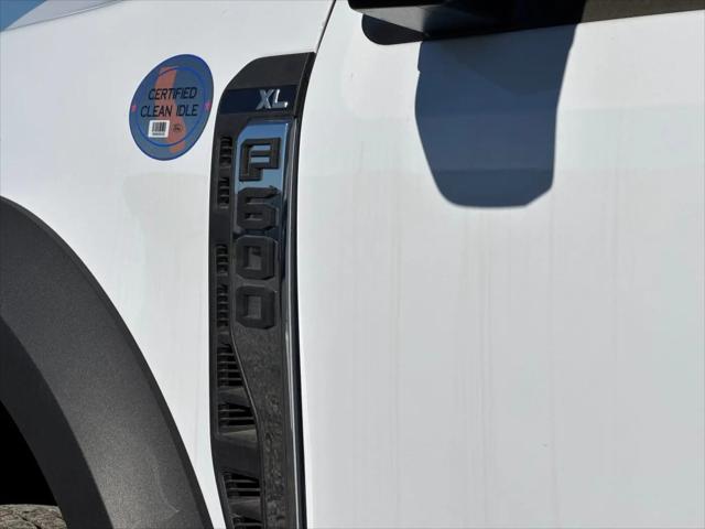 2024 Ford 600 XL