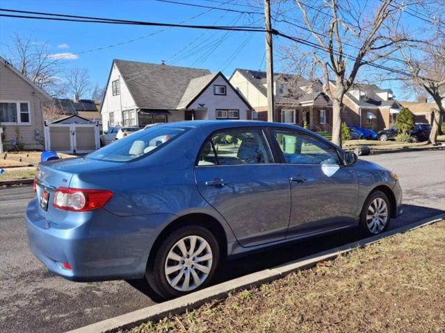 2013 Toyota Corolla LE