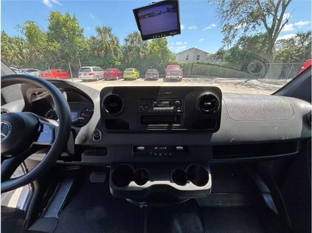 2021 Mercedes-Benz Sprinter 4500 Chassis Standard Roof I4