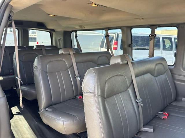 2015 GMC Savana 3500 LS