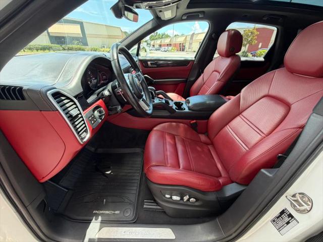 2020 Porsche Cayenne Base