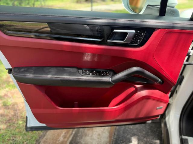 2020 Porsche Cayenne Base