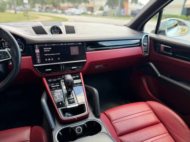 2020 Porsche Cayenne Base