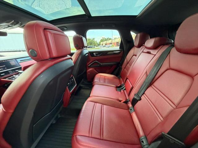 2020 Porsche Cayenne Base