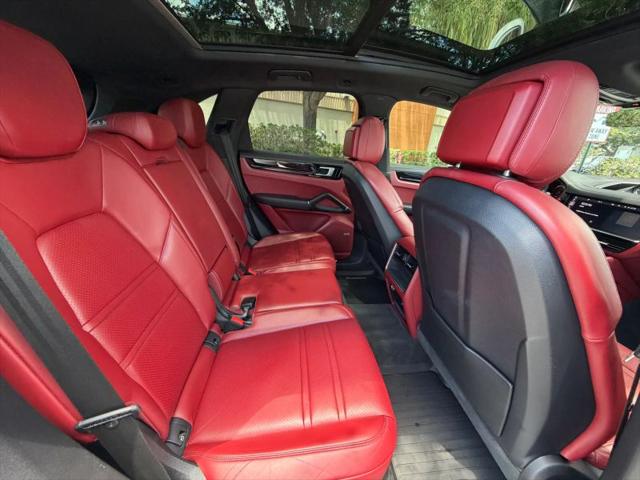 2020 Porsche Cayenne Base