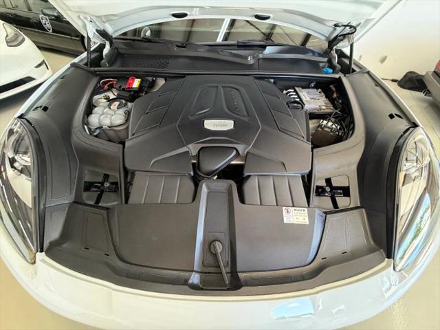 2020 Porsche Cayenne Base