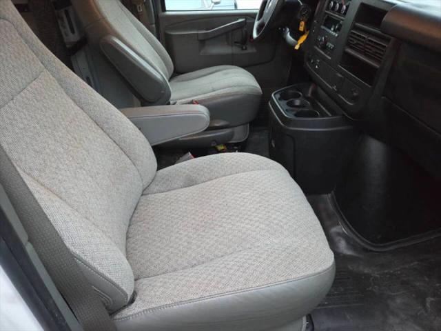 2017 Chevrolet Express Work Van