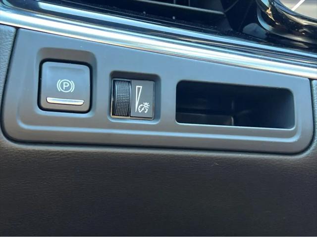 2025 Cadillac XT6 FWD Luxury