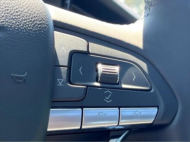 2025 Cadillac XT6 FWD Luxury