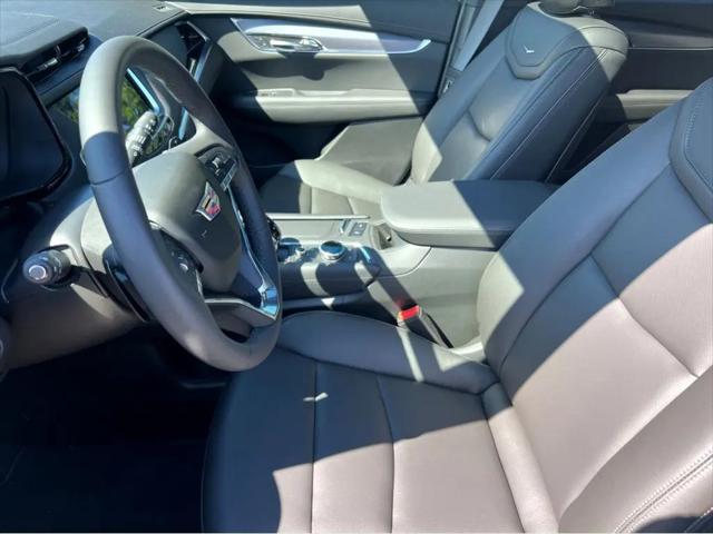 2025 Cadillac XT6 FWD Luxury