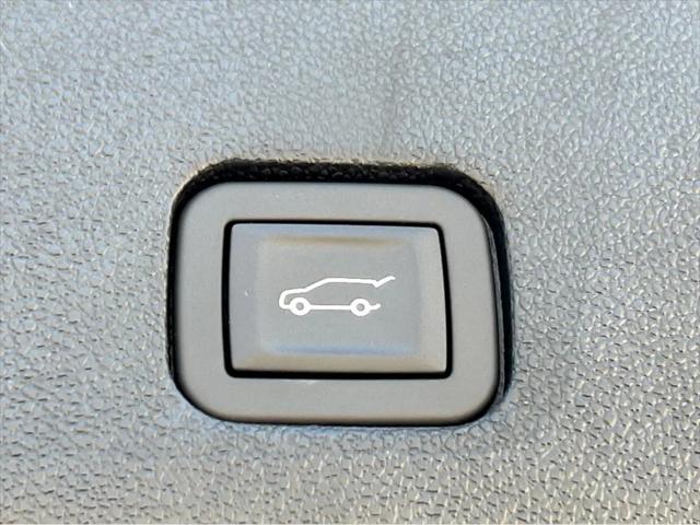 2025 Cadillac XT6 FWD Luxury