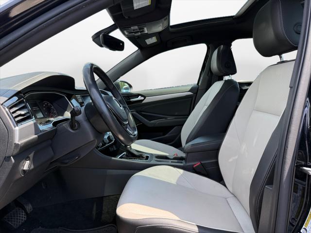 2019 Volkswagen Jetta 1.4T R-Line