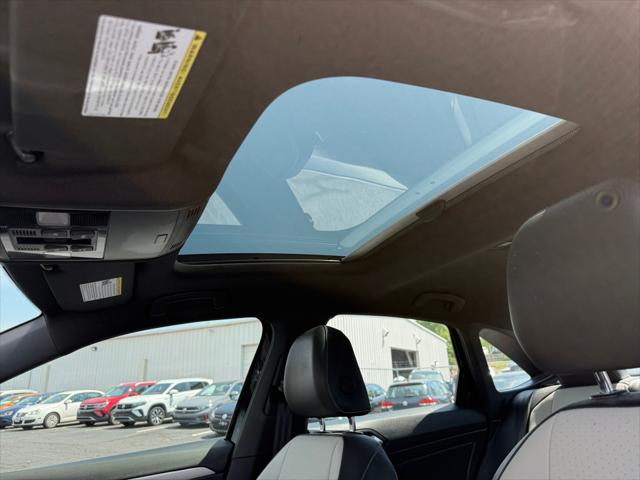 2019 Volkswagen Jetta 1.4T R-Line