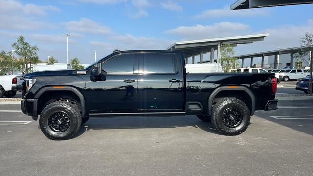 2024 GMC Sierra 2500HD 4WD Crew Cab Standard Bed AT4