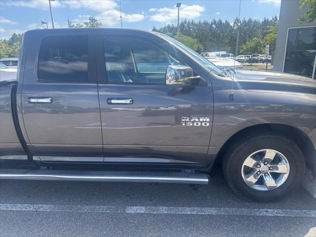 2017 RAM 1500 SLT Quad Cab 4x2 64 Box