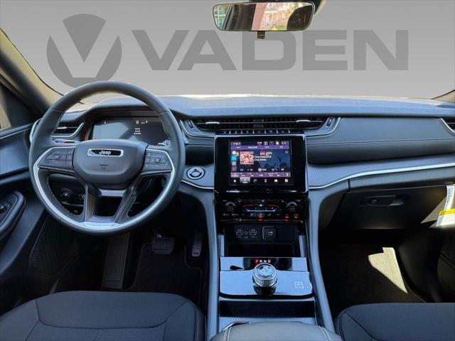 2025 Jeep Grand Cherokee GRAND CHEROKEE L LAREDO 4X2 2025 Jeep Grand Cherokee GRAND CHEROKEE L LAREDO 4X2