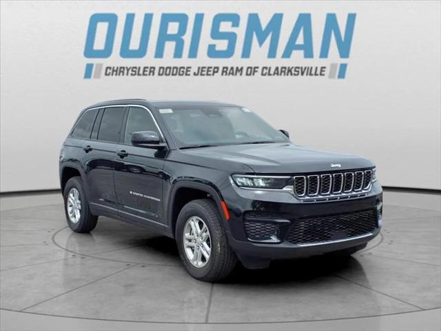 2025 Jeep Grand Cherokee GRAND CHEROKEE LAREDO 4X4