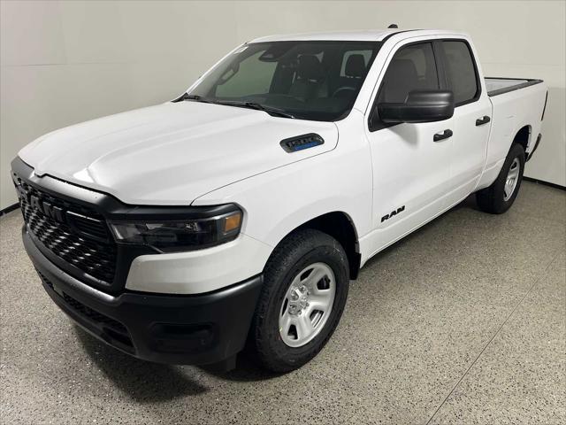 2025 RAM Ram 1500 RAM 1500 TRADESMAN QUAD CAB 4X4 64 BOX