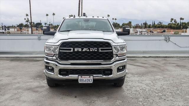 2024 RAM 3500 Big Horn Crew Cab 4x4 8 Box