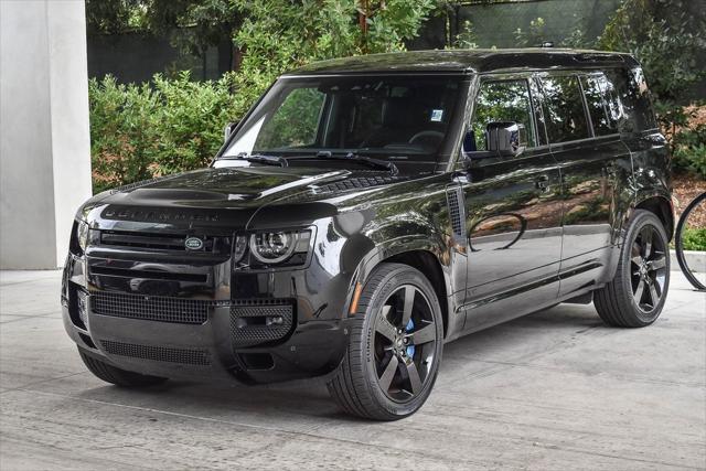 2022 Land Rover Defender 110 V8