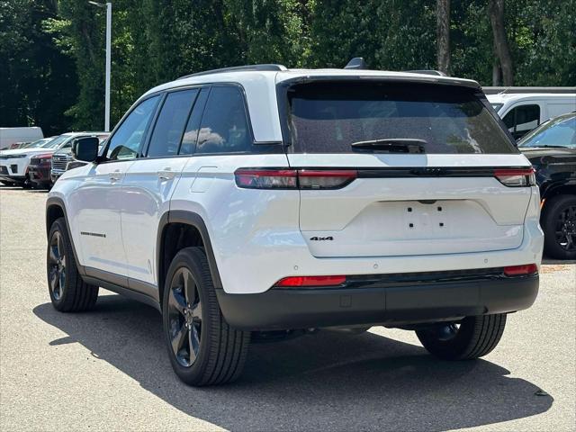 2023 Jeep Grand Cherokee Altitude X 4x4