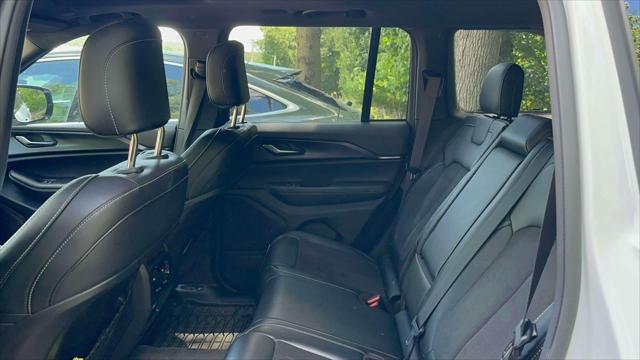 2023 Jeep Grand Cherokee Altitude X 4x4