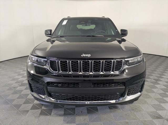 2025 Jeep Grand Cherokee GRAND CHEROKEE L LAREDO X 4X4