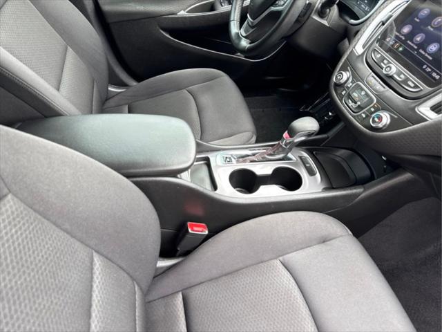 2023 Chevrolet Malibu FWD RS