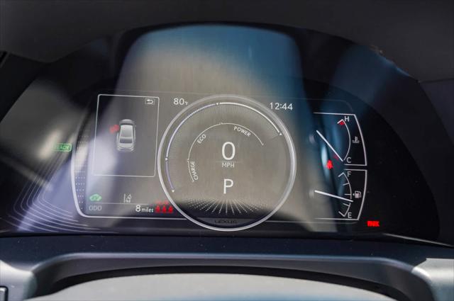 2025 Lexus ES 300h Luxury